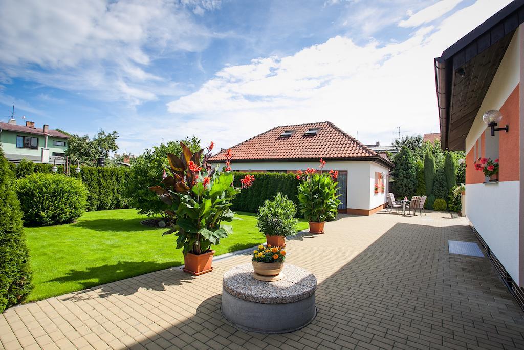 Pension Minor Ceske Budejovice Exterior foto